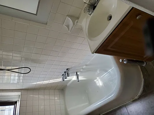 Rented by Premier One Realty LLC | media 4