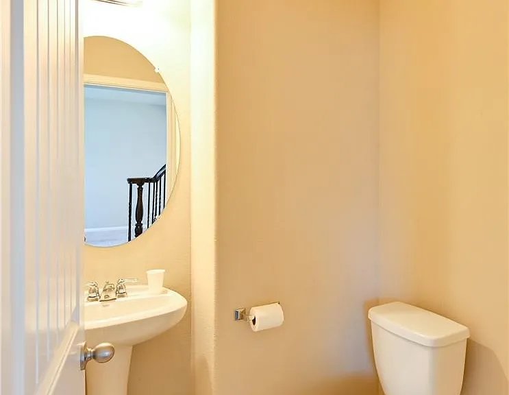 100 Lake Mineral Wells Dr — Photo 23
