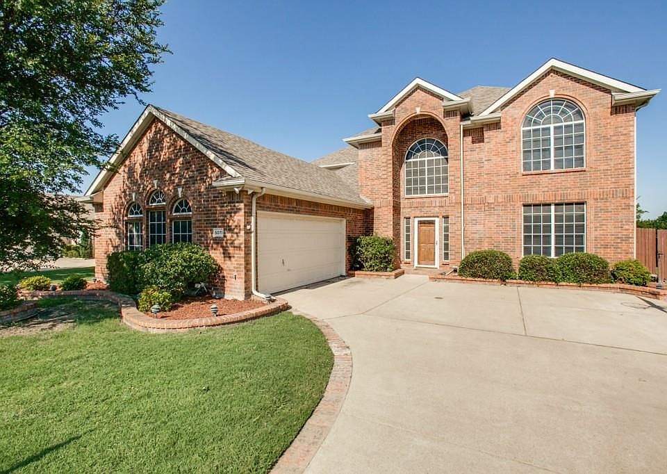 1st image of 5071 Golfside Dr