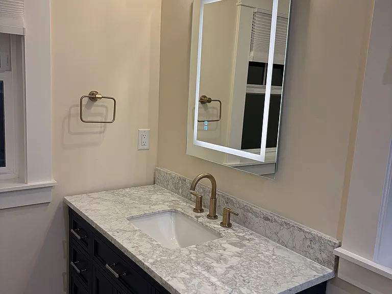 480 SE Reed Market Rd #6 — Photo 24