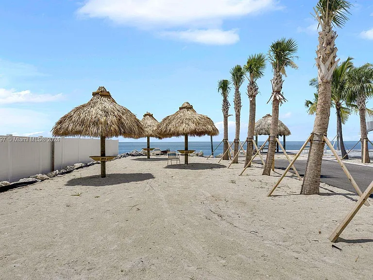 10877 Overseas Hwy #38 — Photo 49