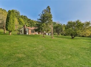 5 Morey Rd, New Milford, CT 06776