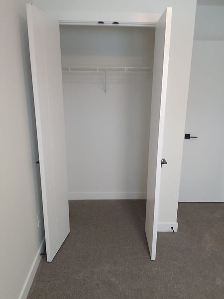 Edmonton Apartment for rent - 3 Bedrooms — photo 13