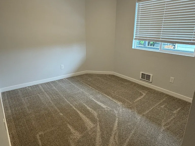 808 Main St #202 — Photo 8