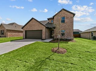 1439 Golden Meadow Dr, Van Alstyne, TX 75495