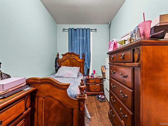 5th image of 1439 43rd Street