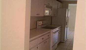4th image of 3008 Willow Ln