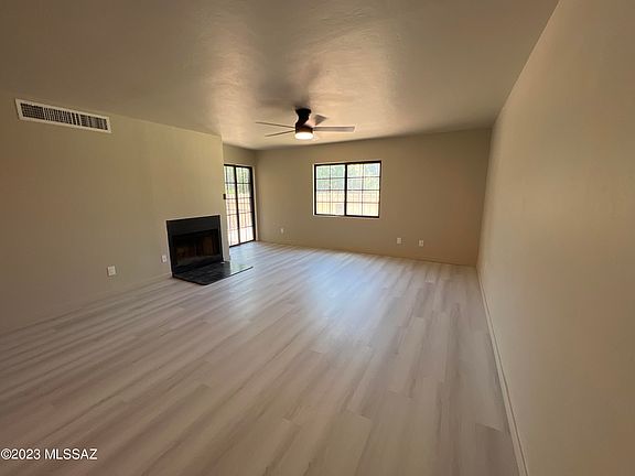 5th image of 8428 E Corinthian Dr