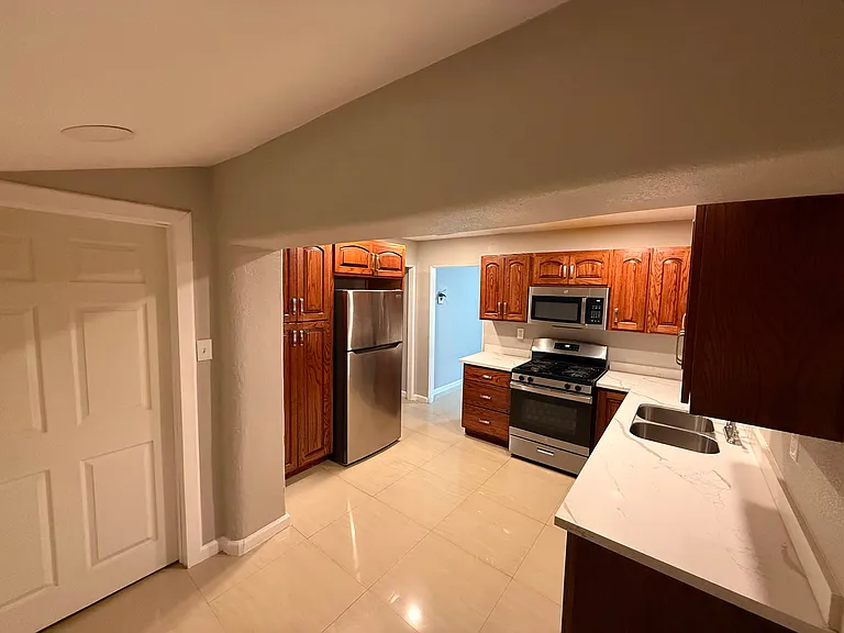 3826 Tyler Ave #1 — Photo 2