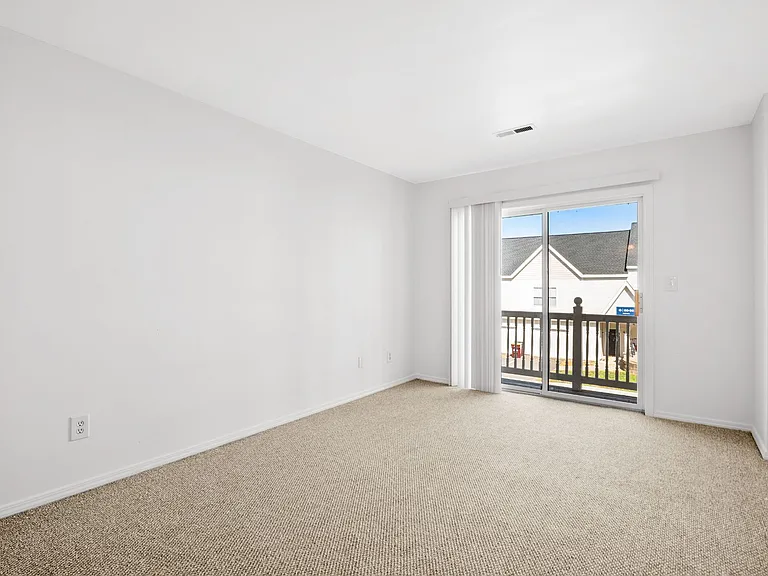 Kinwood Apartments — Photo 48