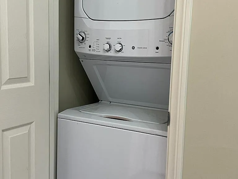 WASHER/DRYER