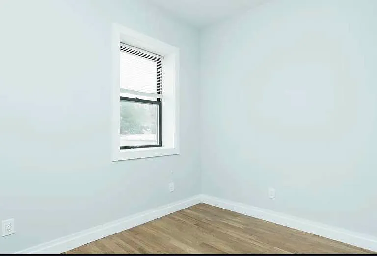 1822 Palmetto St #2R — Photo 2