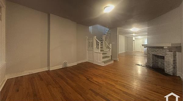 1st image of 5637 Lansdowne Ave