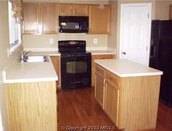 2nd image of 2527 Legation Pl