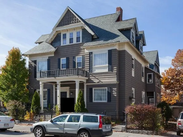 72 West St, Worcester, MA