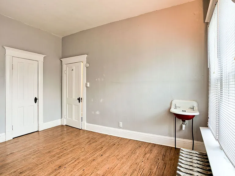 205 N Sherwood St #2 — Photo 32