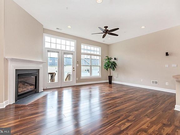 5th image of 23945 Catawba Hill Dr