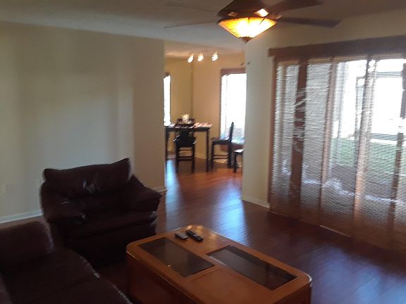 5th image of 265 114th Ave N Unit 1