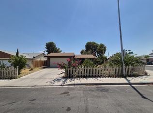 6639 Gunderson Blvd, Las Vegas, NV 89103