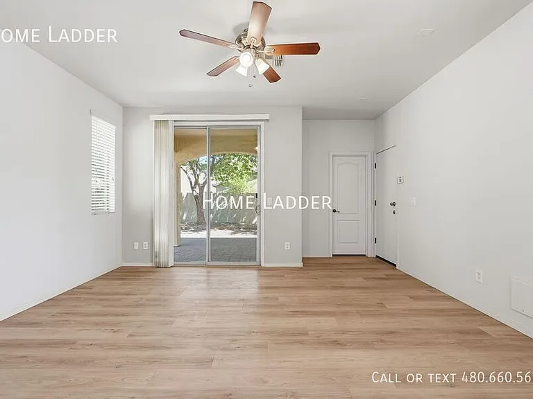 4172 E Santa Fe Ln — Photo 13