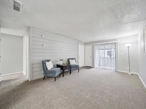 Tower Crossing, 4404 S 109th East Ave #1013, Tulsa, OK 74146