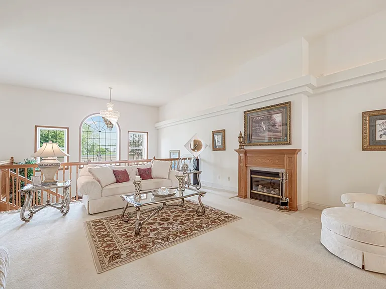 2923 Rutherford Dr — Photo 11