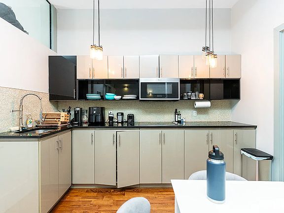 3rd image of 169 N 7th St #1B