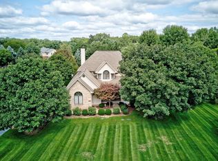 8412 Sandfield Ct, Dexter, MI 48130