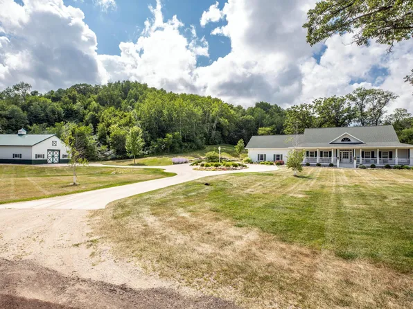 35121 260th Ave, Erhard, MN 56534