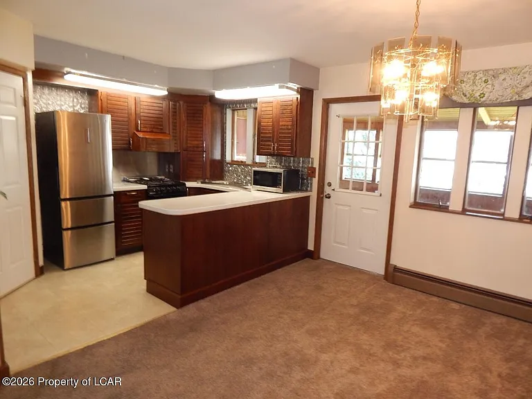 168 Kidder St — Photo 9