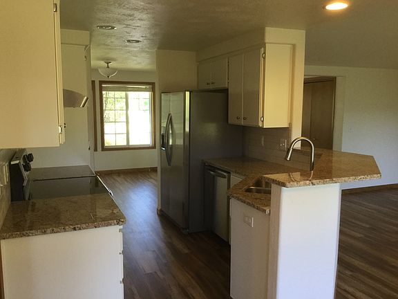 5th image of 1817 Arlington Dr