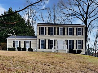 6512 Cox Dr, Flowery Branch, GA 30542