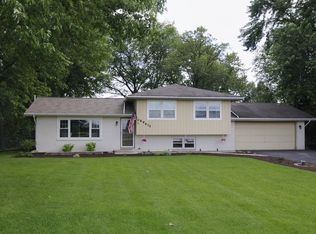 28W675 87th St, Naperville, IL 60564