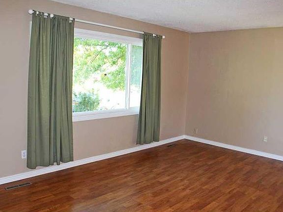 5th image of 4108 Jansma Ave