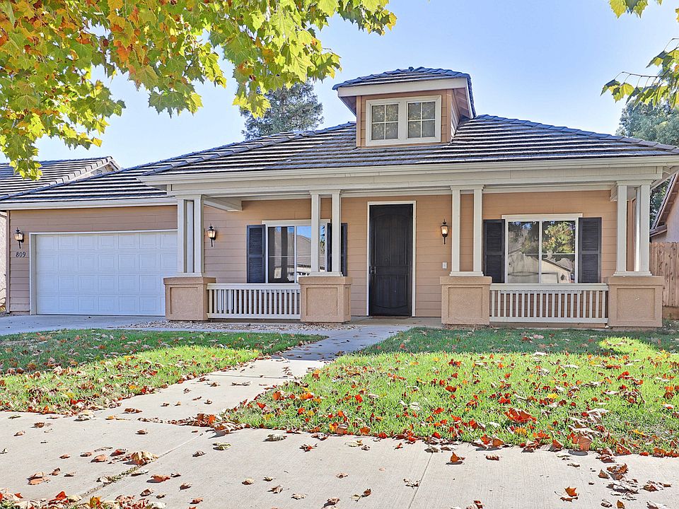 1st image of 809 W Kimball Avenue