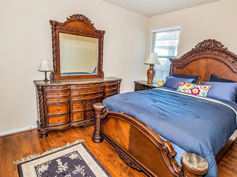 8807 Seguin Cove Ln — Photo 21