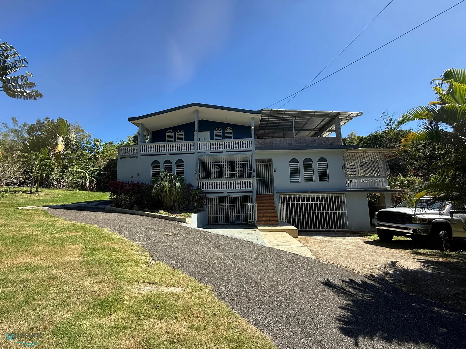 3 bed, 2.0 bath, 1300 sqft, $1,500 — Photo 1