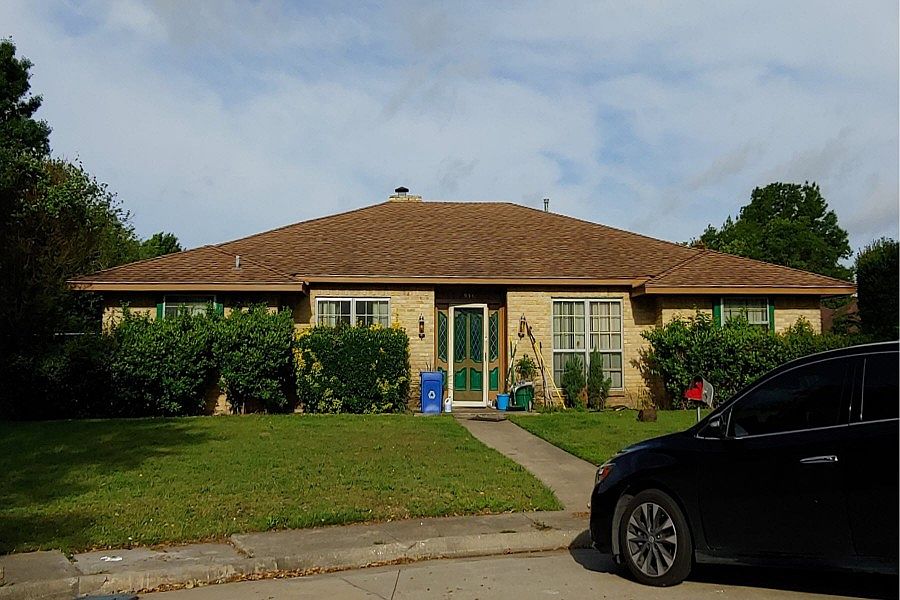 1st image of 936 Echobrook Pl