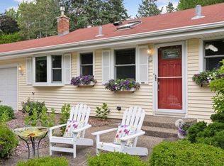 3933 Dartmouth Dr, Minnetonka, MN 55345