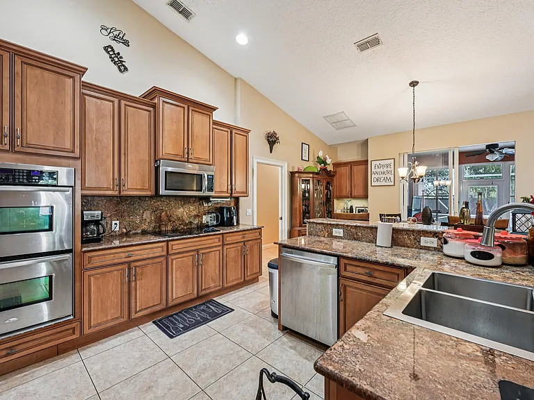 3044 SW Savona Blvd — Photo 19