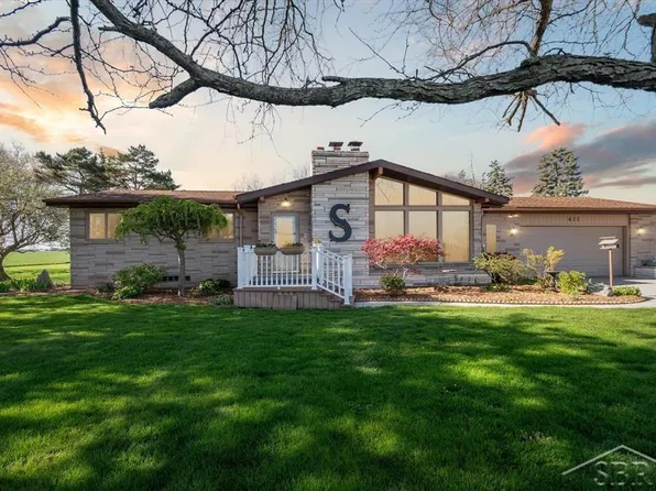 411 W Markel Rd, Munger, MI 48747