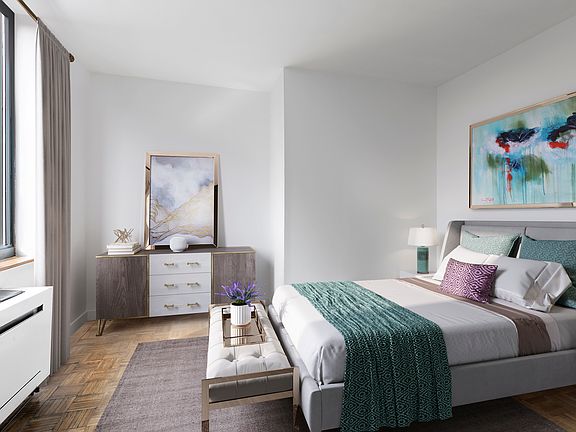 4th image of 1991 Broadway APT 5D