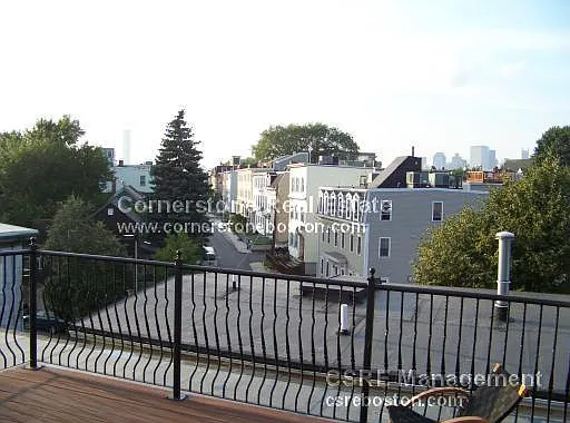 44-46 Ward St #3F — Photo 9