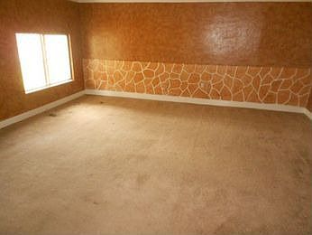 5th image of 10434 Royal Oaks Dr