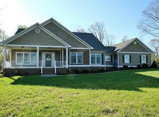840 Windlass Rd, Moneta, VA 24121