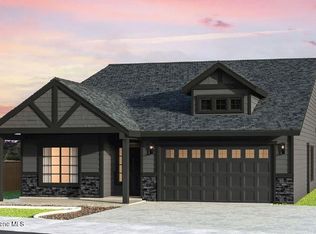 9066 W Swather Ave, Rathdrum, ID 83858