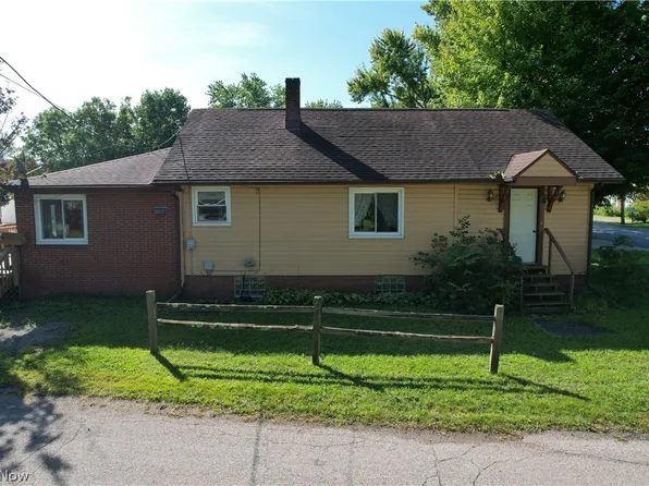 4900 Wiseland Ave SE, Canton, OH 44707