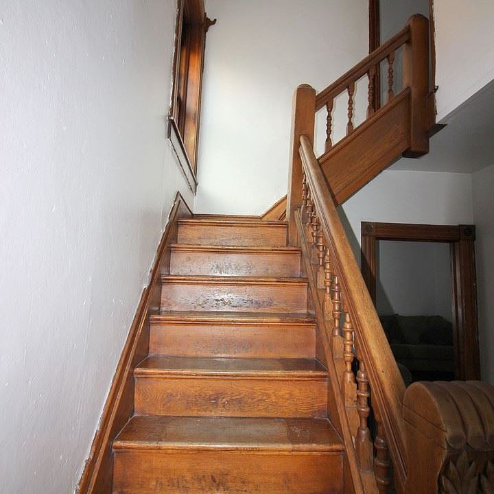 1st image of 507 Elm St