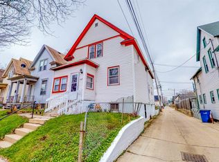 2067 S 25th St, Milwaukee, WI 53204