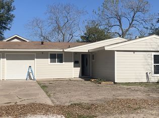 6171 Lyndhurst Dr, Houston, TX 77033